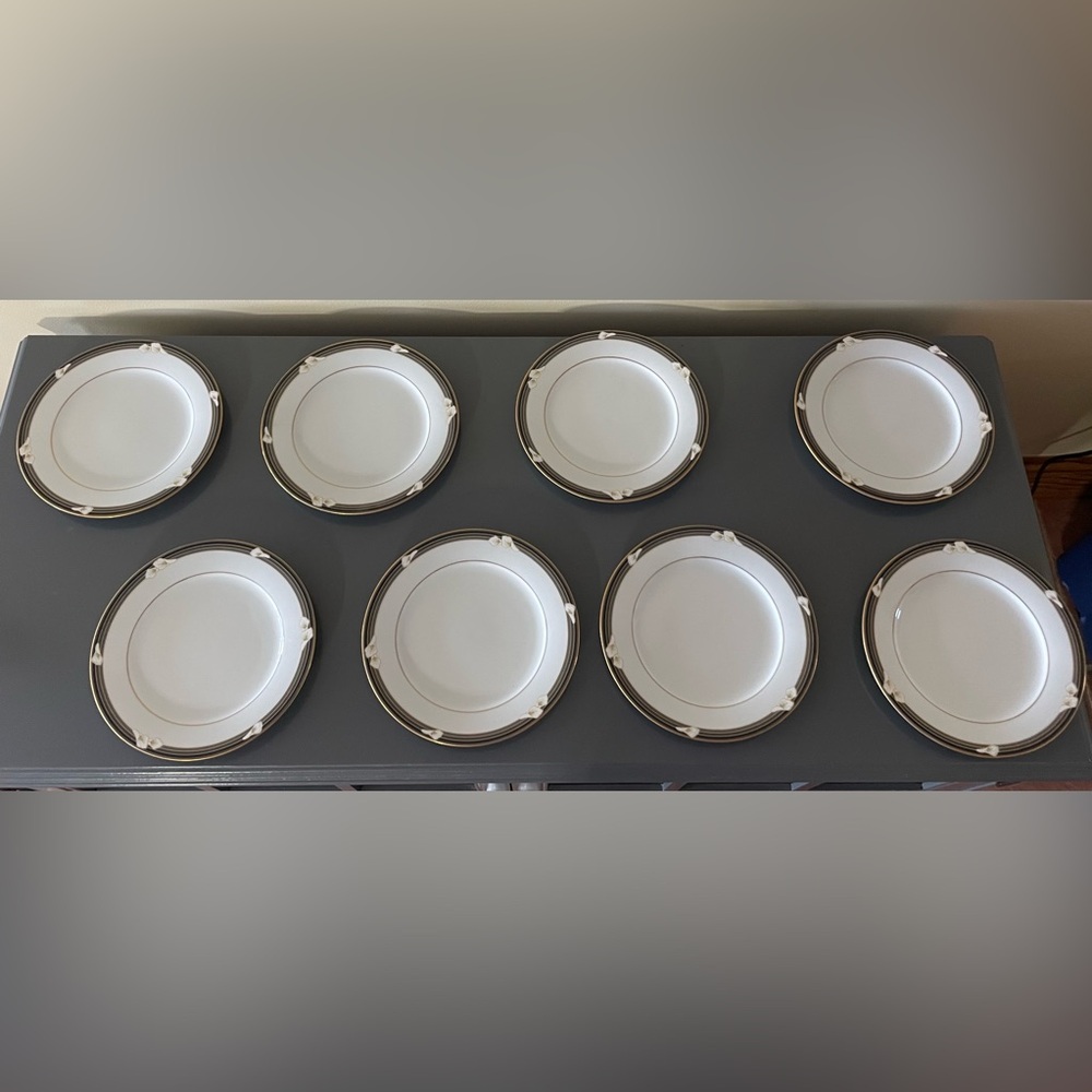 🌟Never Used🌟Noritake Ellington 3691 Salad Plates Set of 8- 8 Inch Gold Trim